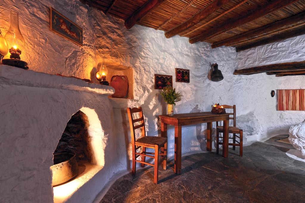 Aparthotel Aspros Potamos Makrýgialos Pokoj fotografie